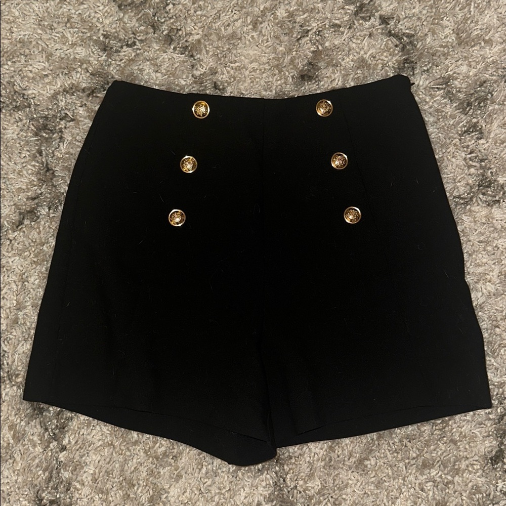 Zara Medium Black Shorts with Gold Buttons and a Side Zipper Closure
